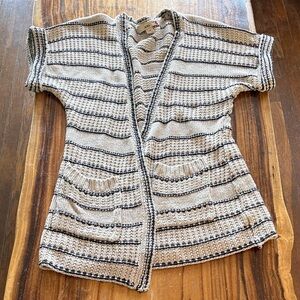 xxi oat and navy cardigan short sleeves with pockets open front